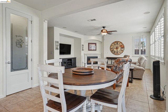 106 Little Ranch, Oakley, CA 94561