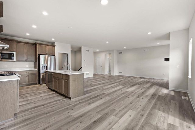 211 Michelle Lane, Cottage Grove, WI 53527