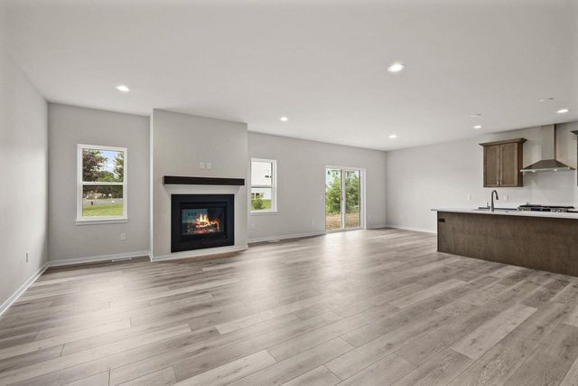 211 Michelle Lane, Cottage Grove, WI 53527