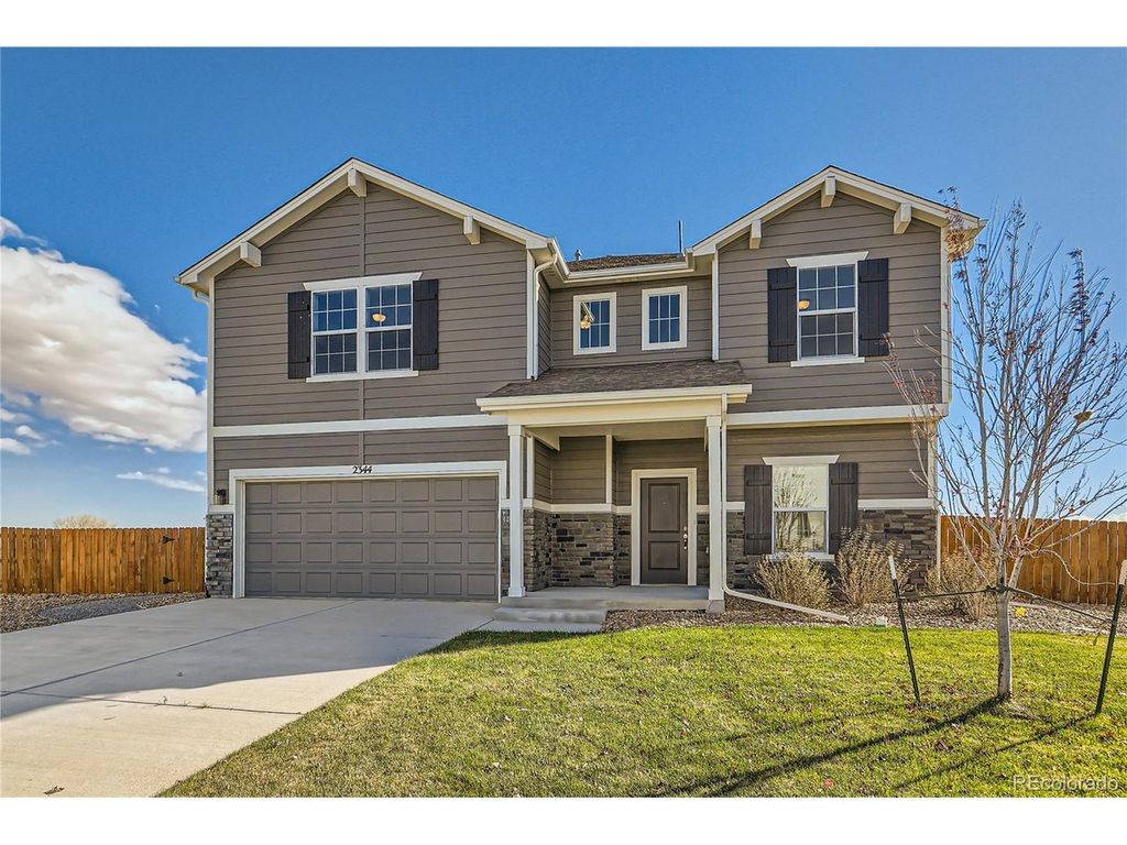 2344 Galloway St, Mead, CO 80542