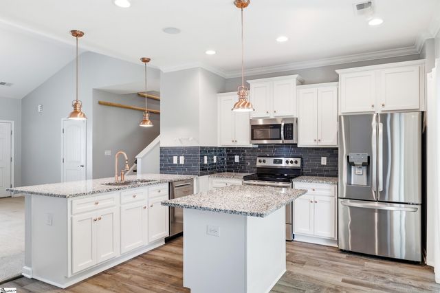 300 Icebow Road, Fountain Inn, SC 29644