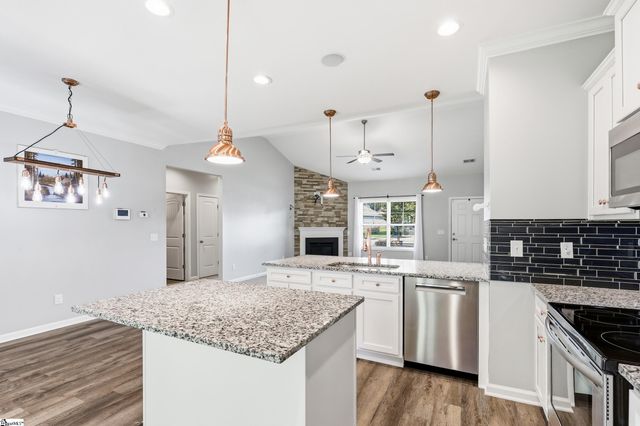300 Icebow Road, Fountain Inn, SC 29644