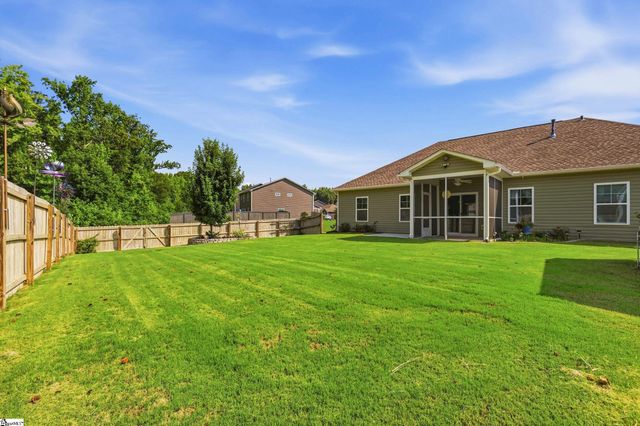 300 Icebow Road, Fountain Inn, SC 29644