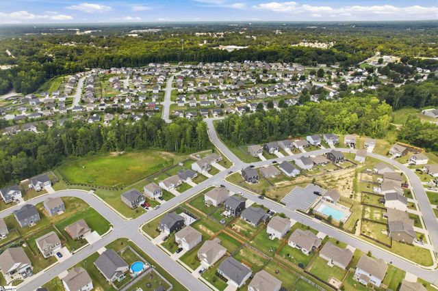 300 Icebow Road, Fountain Inn, SC 29644