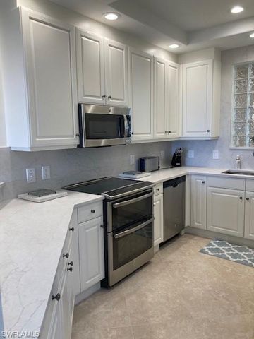 580 El Camino Real 3805, Naples, FL 34119