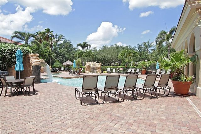 580 El Camino Real 3805, Naples, FL 34119