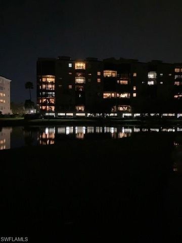 580 El Camino Real 3805, Naples, FL 34119