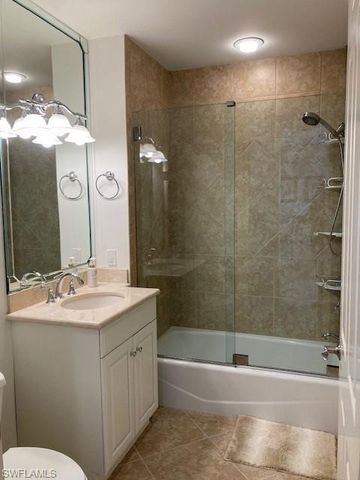 580 El Camino Real 3805, Naples, FL 34119