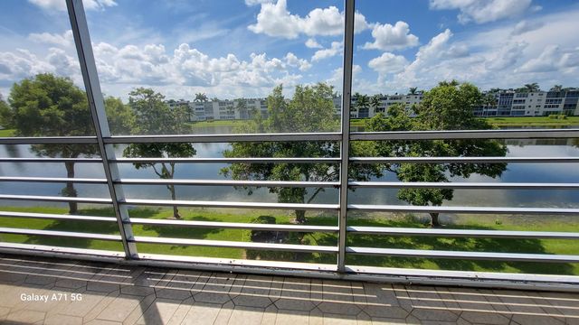 4014 Wolverton A, Boca Raton, FL 33434