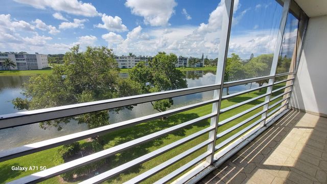 4014 Wolverton A, Boca Raton, FL 33434