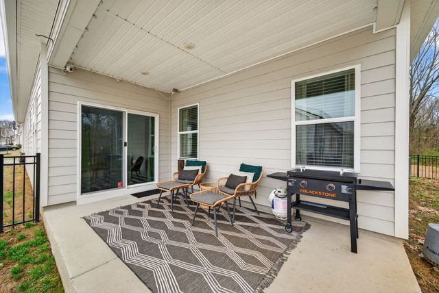 2014 Crossings Creek Pl, Antioch, TN 37013