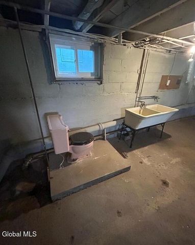 1538 Nott Street, Schenectady, NY 12308