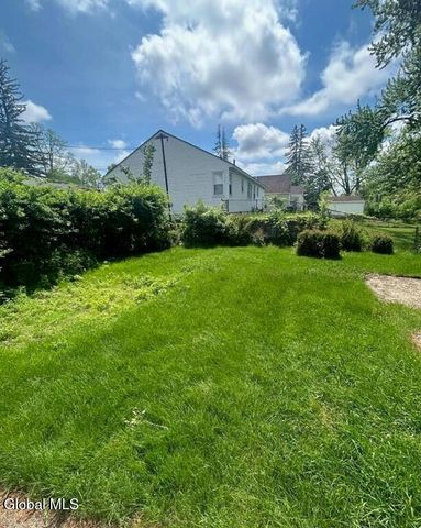 1538 Nott Street, Schenectady, NY 12308