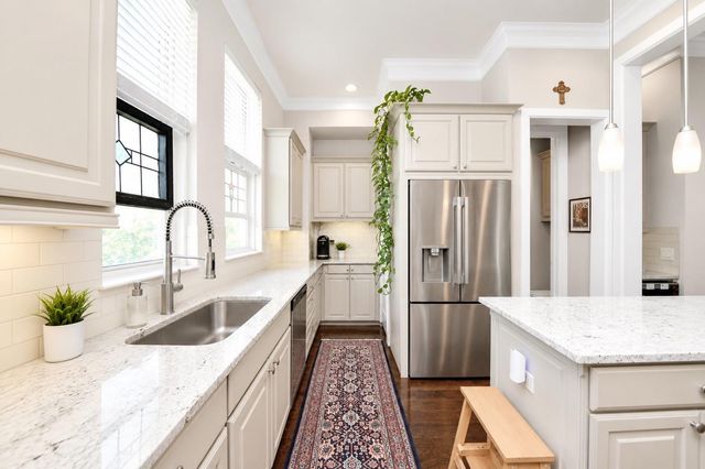 923 Byrne Street, Houston, TX 77009