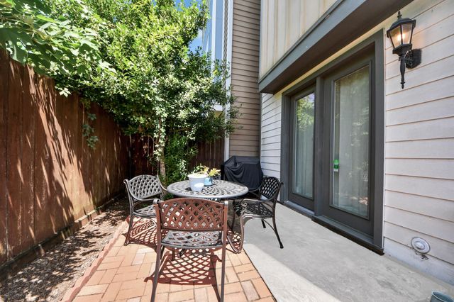 923 Byrne Street, Houston, TX 77009