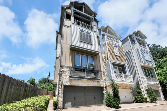 923 Byrne Street, Houston, TX 77009