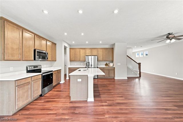 6528 Daisy Lane, Olmsted Twp, OH 44138
