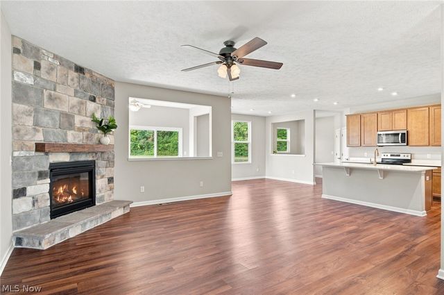 6528 Daisy Lane, Olmsted Twp, OH 44138