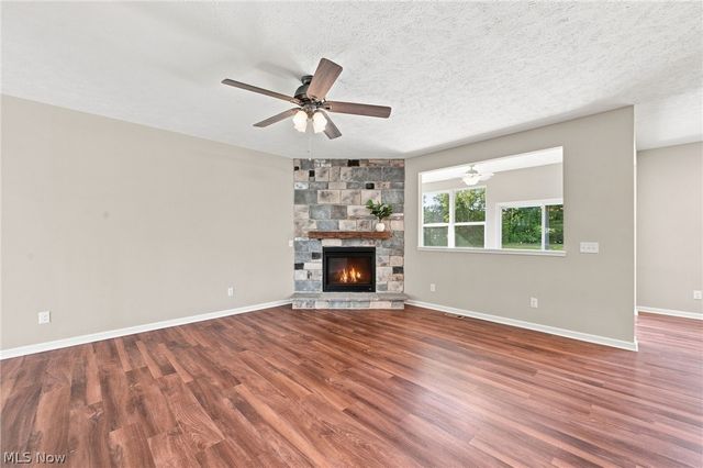 6528 Daisy Lane, Olmsted Twp, OH 44138
