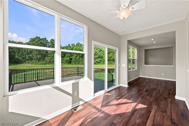 6528 Daisy Lane, Olmsted Twp, OH 44138