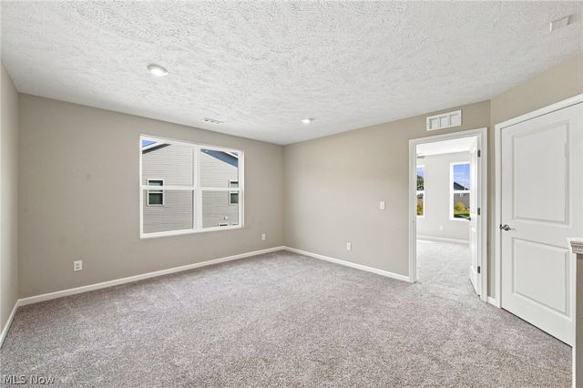6528 Daisy Lane, Olmsted Twp, OH 44138