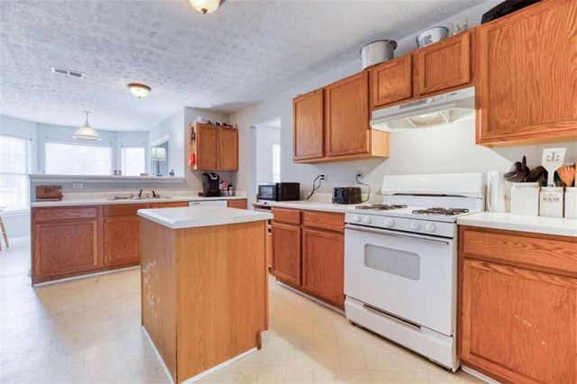 679 Michael Circle, Monroe, GA 30655