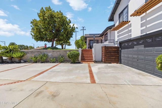 1003 Mesa Drive, Camarillo, CA 93010