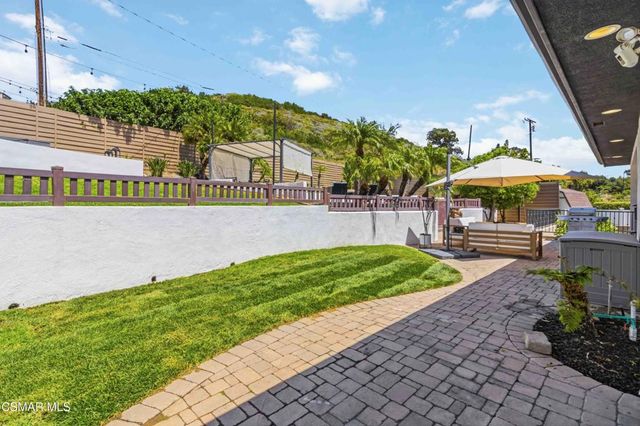 1003 Mesa Drive, Camarillo, CA 93010