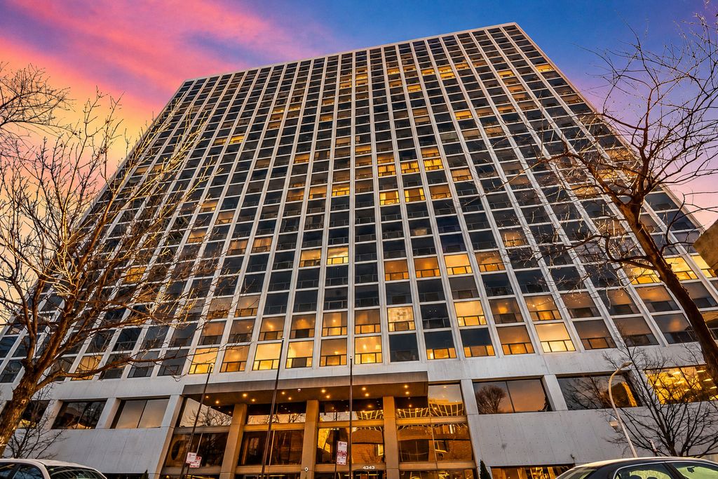 4343 N Clarendon Avenue 2801, Chicago, IL 60613