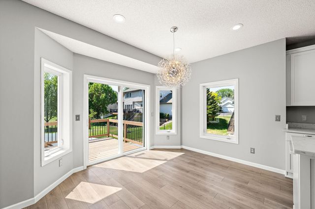 20337 Ipava Avenue, Lakeville, MN 55044