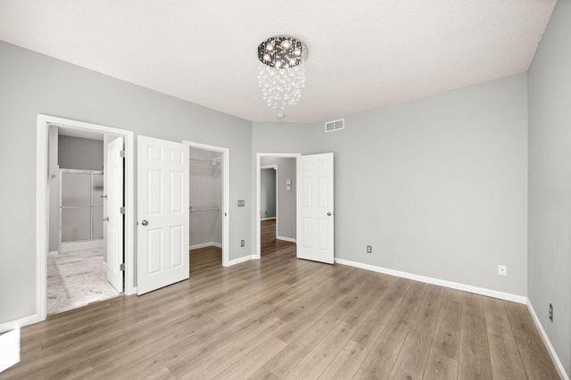 20337 Ipava Avenue, Lakeville, MN 55044