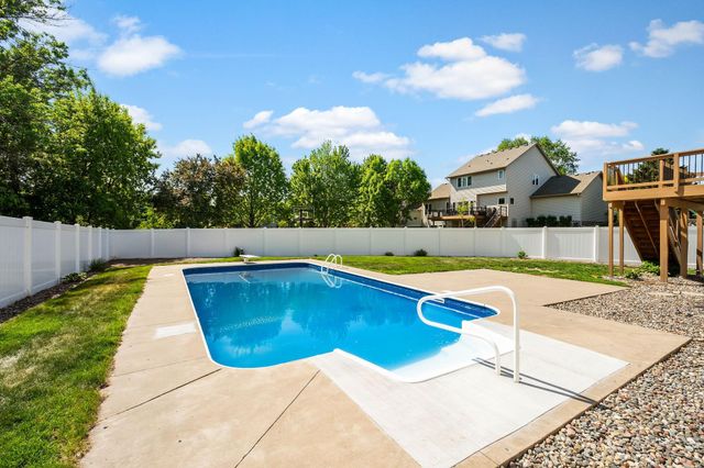 20337 Ipava Avenue, Lakeville, MN 55044