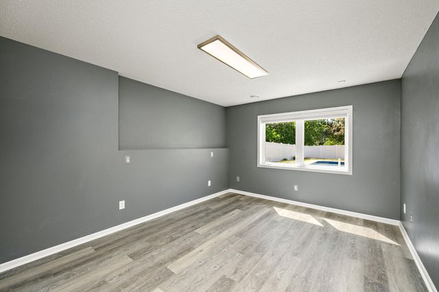 20337 Ipava Avenue, Lakeville, MN 55044