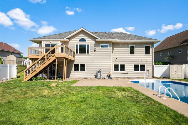 20337 Ipava Avenue, Lakeville, MN 55044