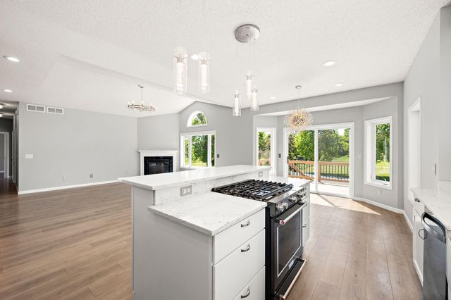 20337 Ipava Avenue, Lakeville, MN 55044
