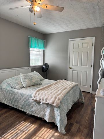 2230 Perryville Road, Harrodsburg, KY 40330