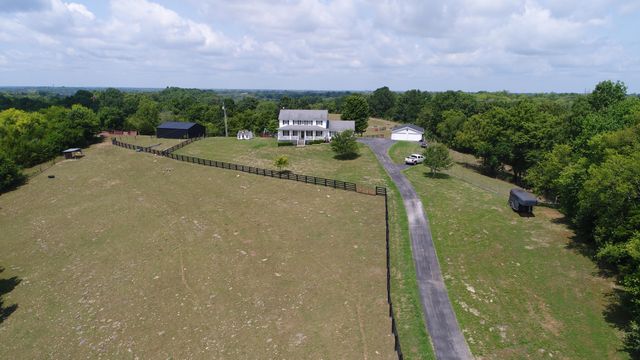 2230 Perryville Road, Harrodsburg, KY 40330