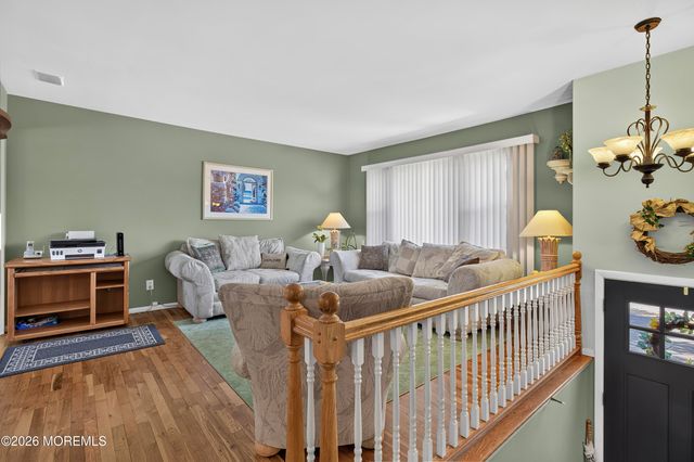 111 Poplar Way, Brick, NJ 08724