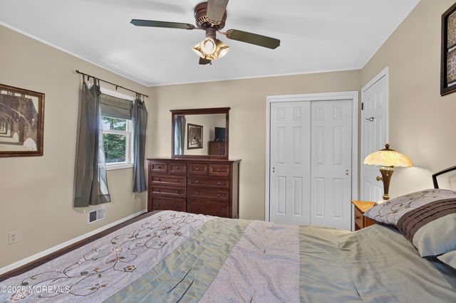 111 Poplar Way, Brick, NJ 08724