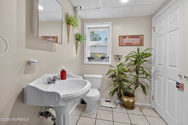 111 Poplar Way, Brick, NJ 08724