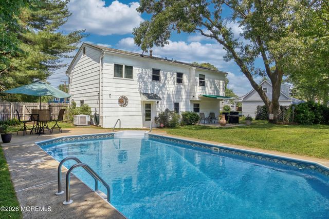 111 Poplar Way, Brick, NJ 08724