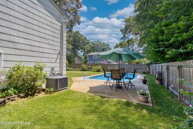111 Poplar Way, Brick, NJ 08724