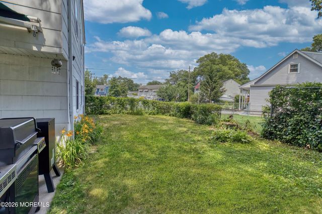 111 Poplar Way, Brick, NJ 08724
