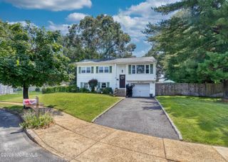 111 Poplar Way, Brick, NJ 08724