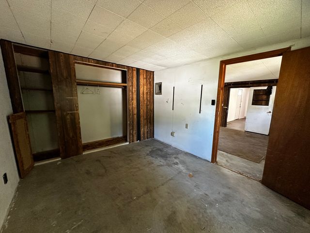 2710 E Illinois Street, Urbana, IL 61802