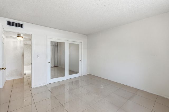 5200 N Ocean Blvd Apt 115A, Lauderdale By The Sea, FL 33308