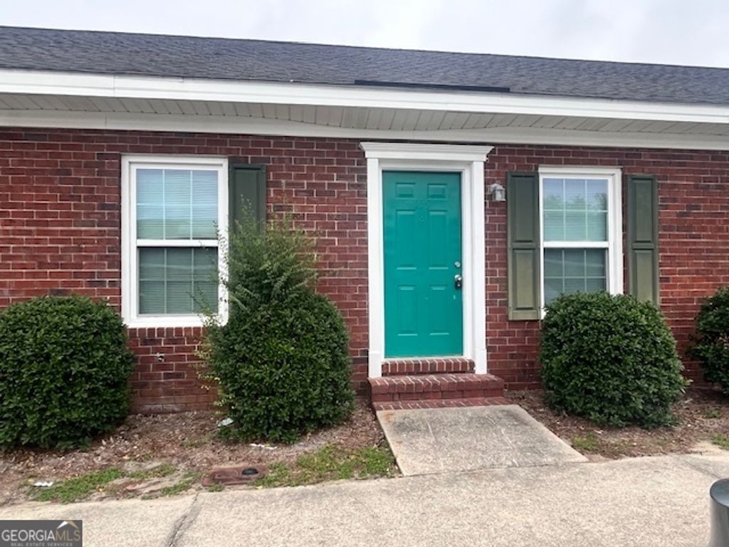 230 Lanier Drive 159, Statesboro, GA 30458