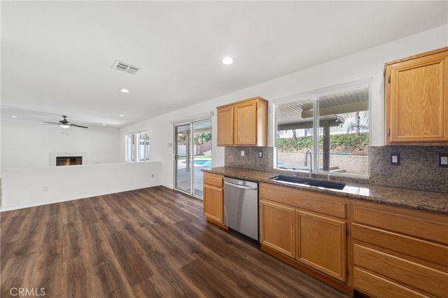 25043 Babbling Brook, Menifee, CA 92584