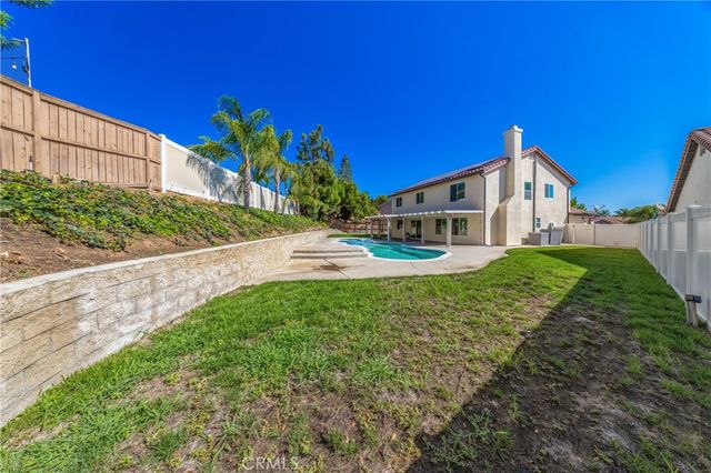 25043 Babbling Brook, Menifee, CA 92584