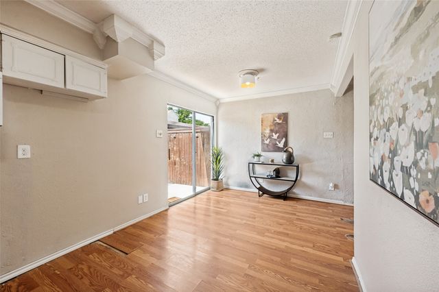 3012 Brockbank Court, Dallas, TX 75220